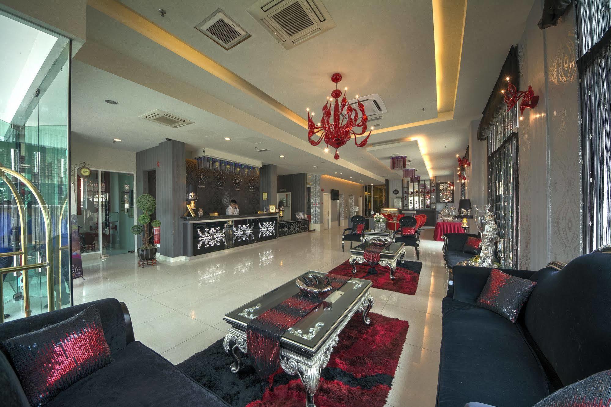 Arenaa Deluxe Hotel Malacca Ngoại thất bức ảnh