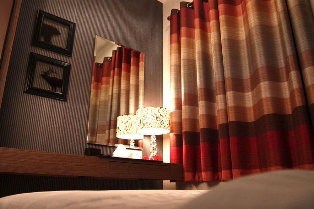 Arenaa Deluxe Hotel Malacca Ngoại thất bức ảnh