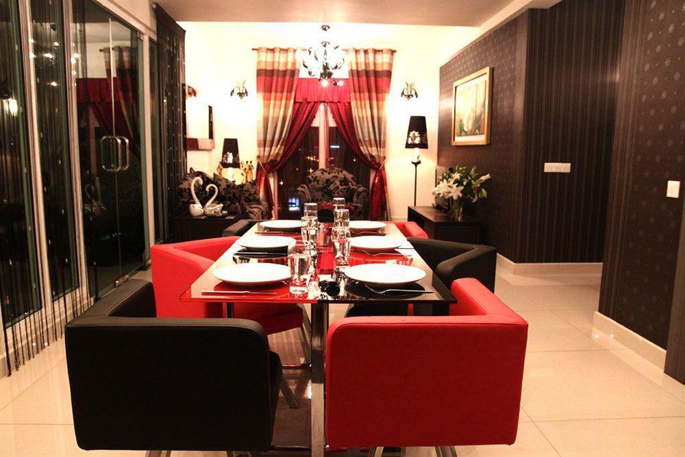Arenaa Deluxe Hotel Malacca Ngoại thất bức ảnh